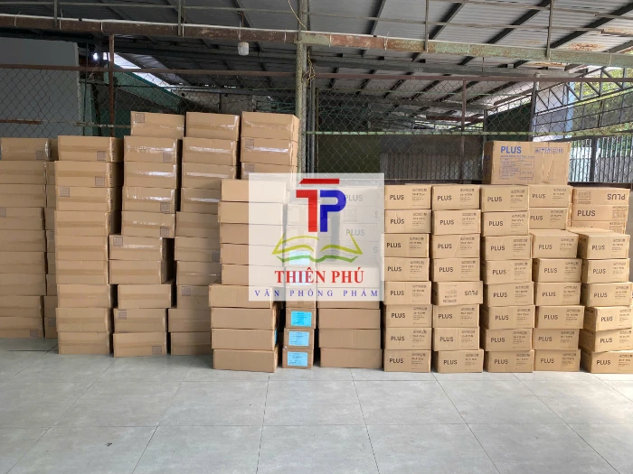 Kho hàng văn phòng phẩm giá sỉ Thiên Phú tại TP.HCM